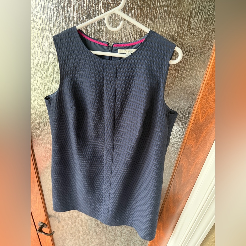Boden Navy Textured Sleeveless Shift Dress – Elegant & Lined